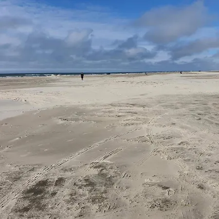 Tranquil Retreat - By Traum *